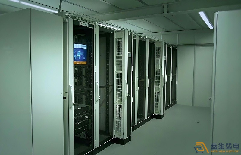 辦公樓如何打造全年無休可靠機房？