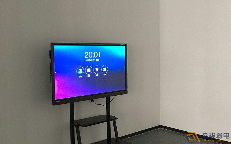 如何選購(gòu)適合自己的會(huì)議平板一體機(jī)？